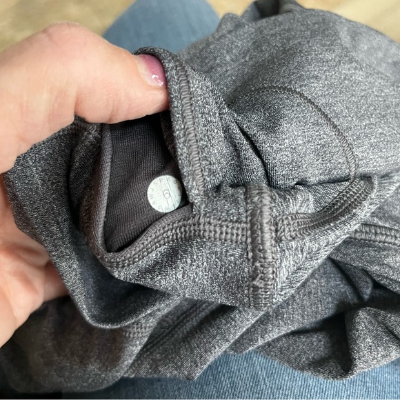 Like New Lululemon Wunder Under HR Tight SE Tech gray size 6 - Picture 10 of 10